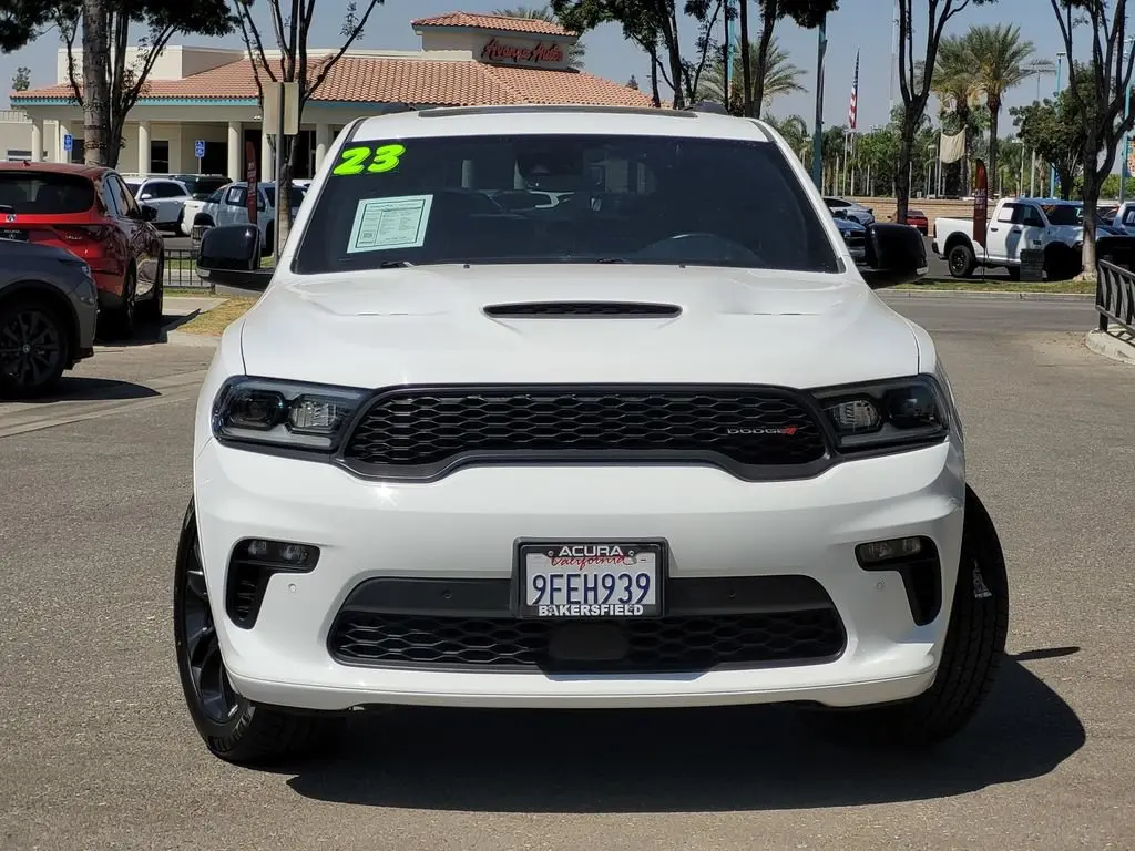 2023 Dodge Durango R/T RWD Plus photo 3