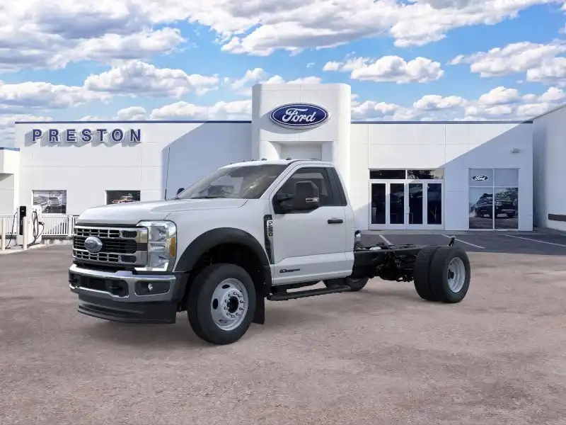 2026 Ford F-550 XL 4x4 Regular Cab 169-In DRW's photo