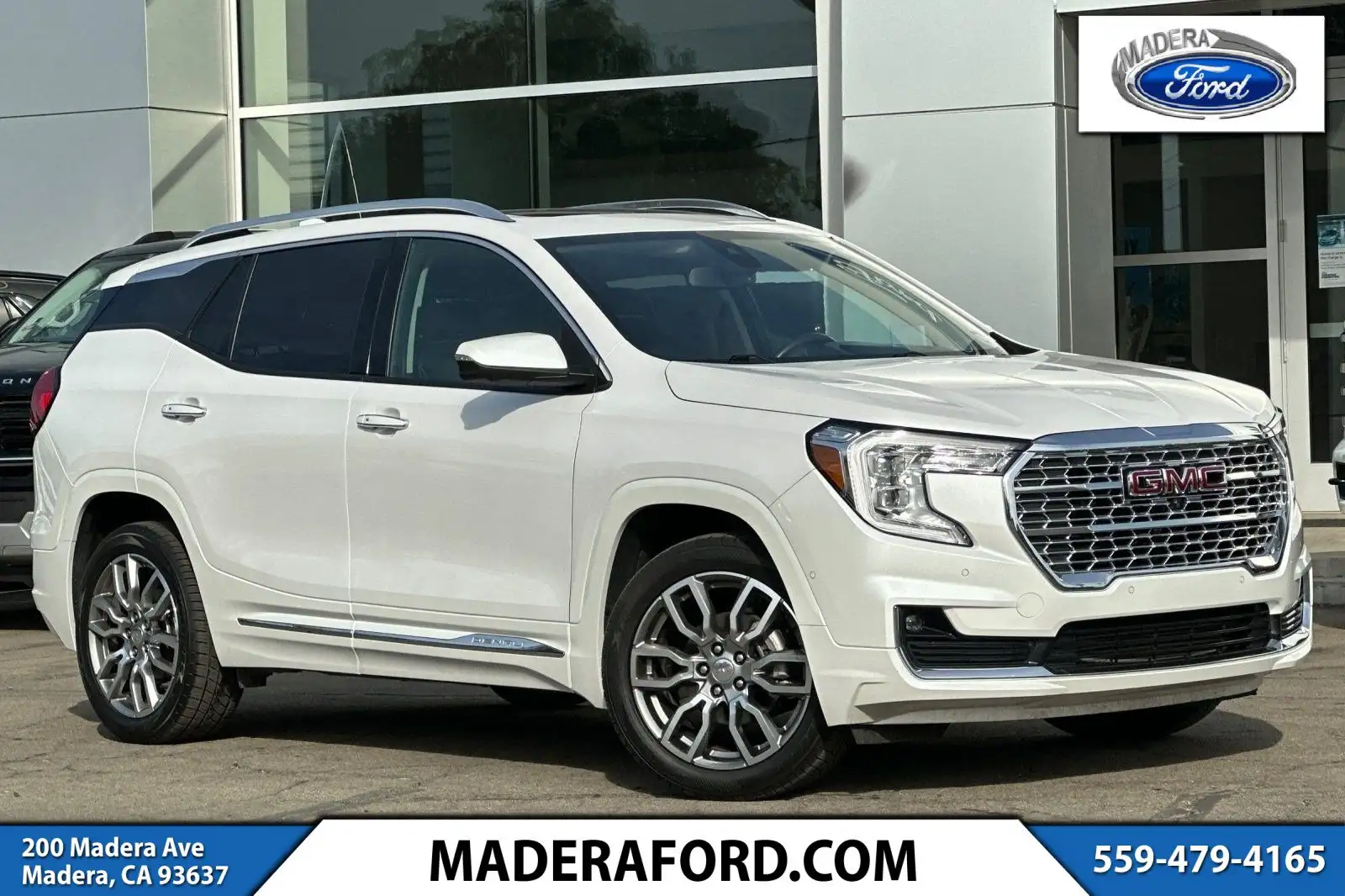 2022 GMC Terrain Denali AWD's photo