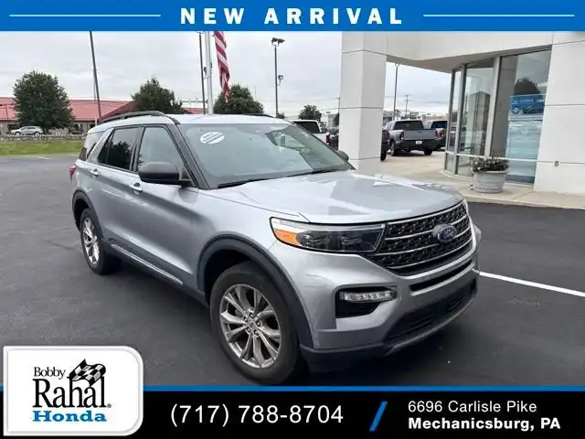 2024 Ford Explorer XLT 4WD's photo