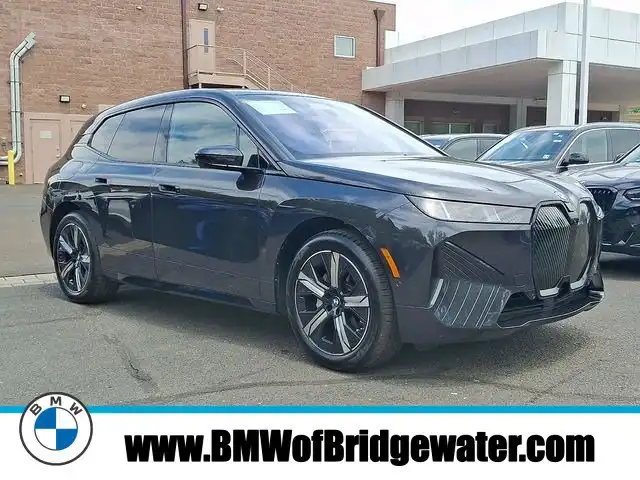 2026 BMW iX xDrive45's photo