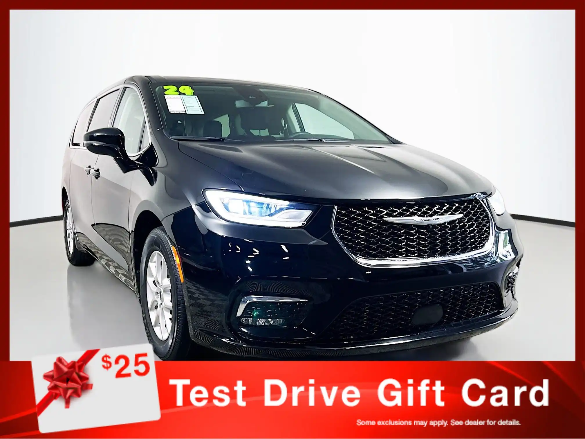 2024 Chrysler Pacifica Touring L's photo