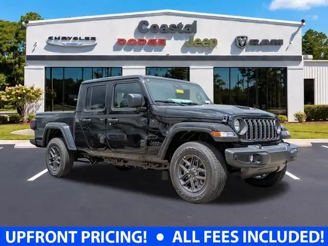 2025 Jeep Gladiator Sport S Auto's photo