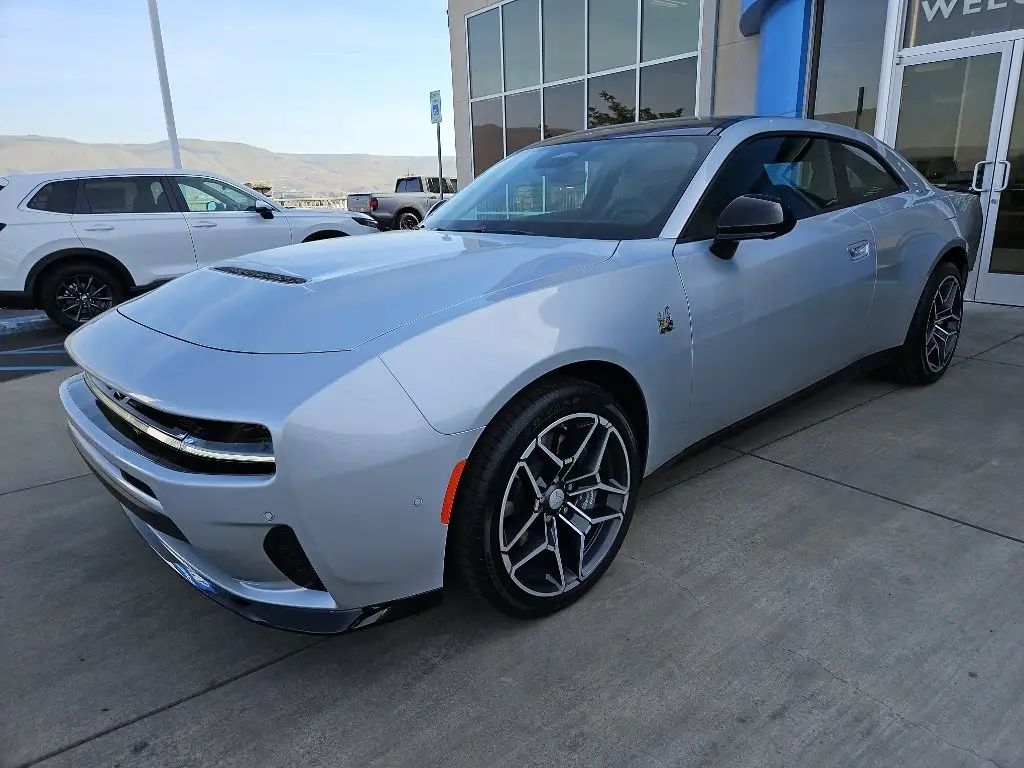 2026 Dodge Charger Scat Pack Plus AWD photo 1