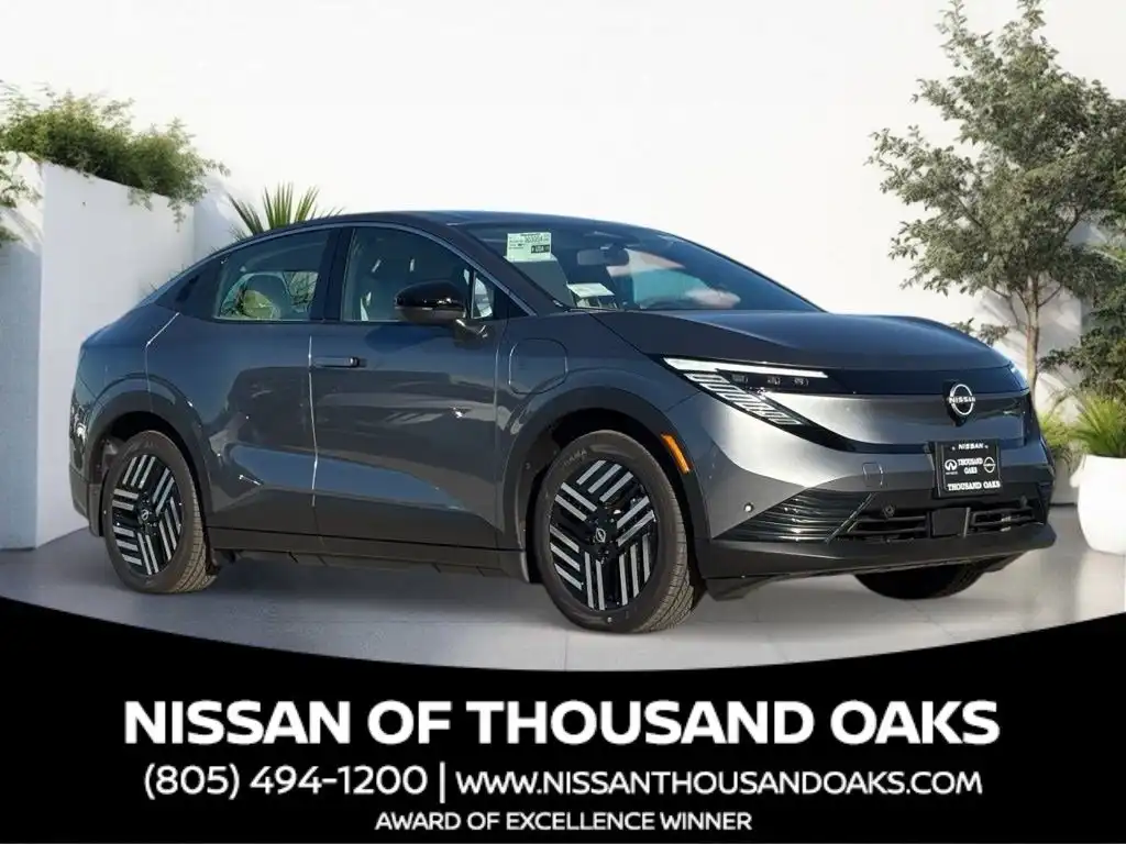 2026 Nissan Leaf SV+'s photo