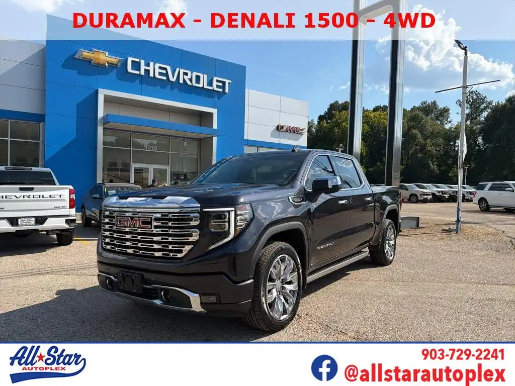 2023 GMC Sierra Denali 4WD Crew Cab Short Box's photo
