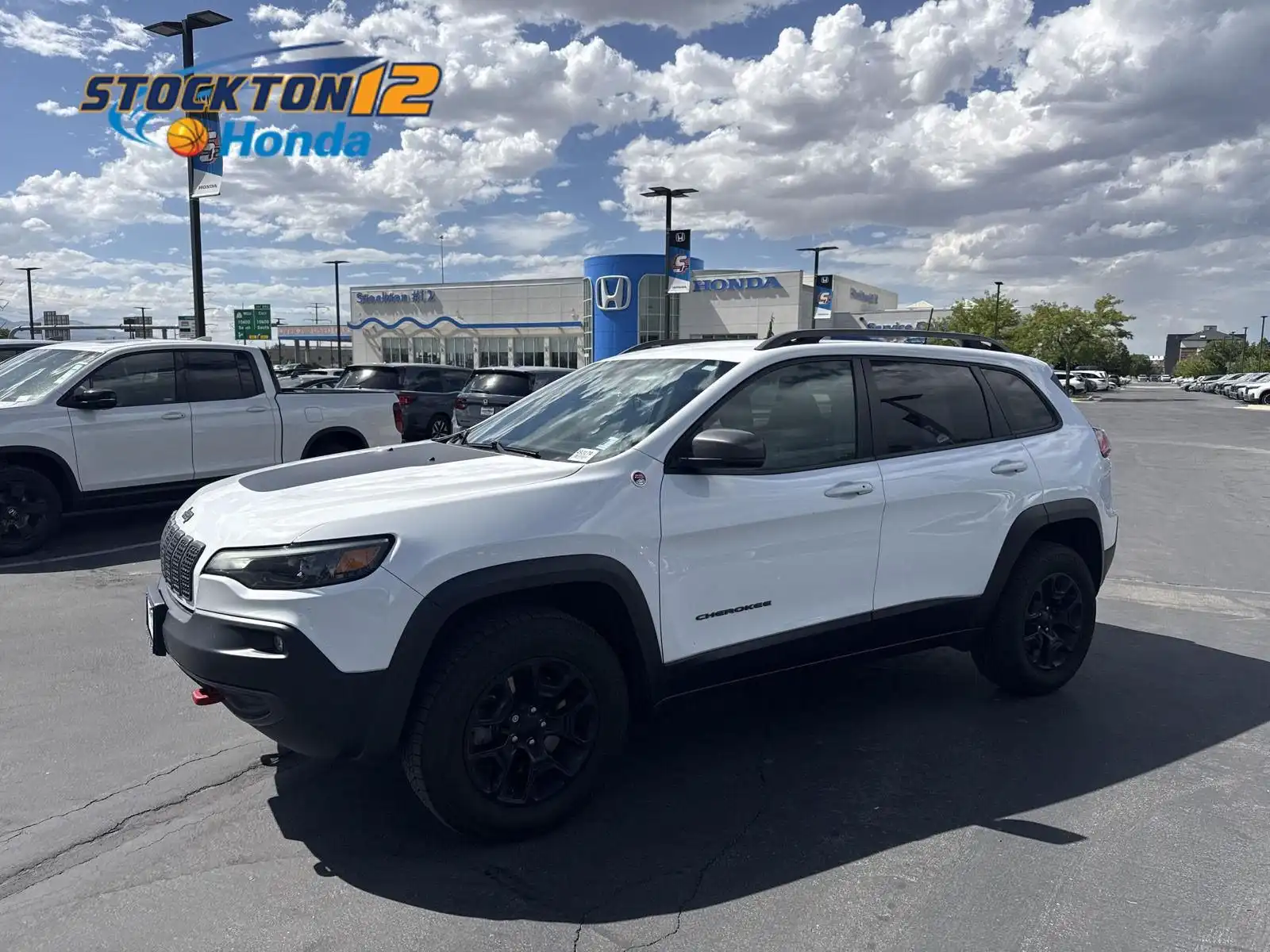 2019 Jeep Cherokee Trailhawk 4X4's photo