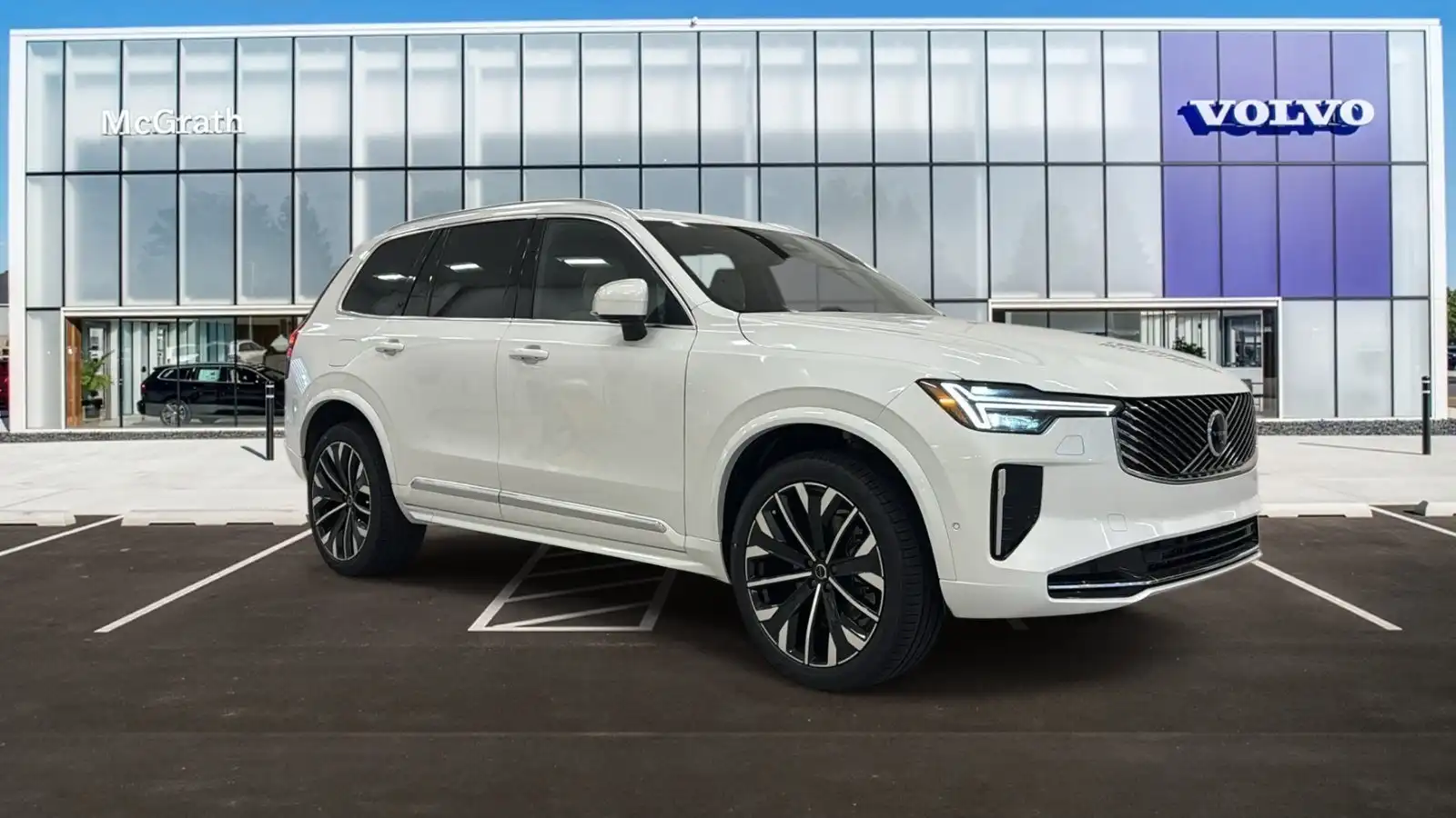 2027 Volvo XC90 B6 Plus Bright 7-Seater AWD's photo