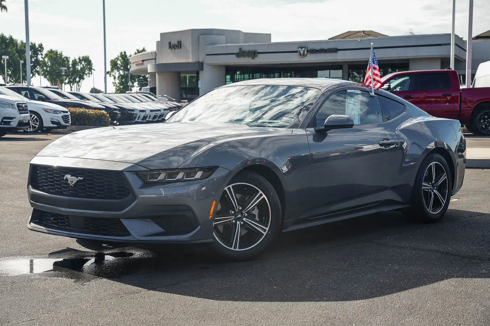 2024 Ford Mustang EcoBoost Fastback's photo