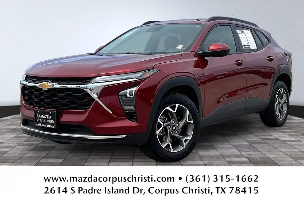 2025 Chevrolet Trax LT's photo