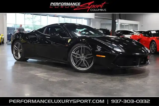 2016 Ferrari 488 Base's photo