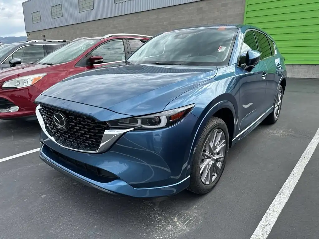 2024 Mazda CX-5 S Premium Plus package Auto AWD's photo