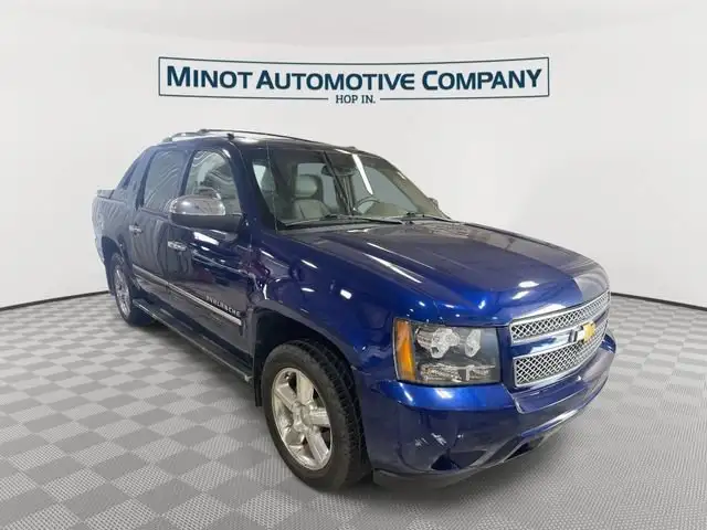 2013 Chevrolet Avalanche 4WD Avalanche LTZ's photo