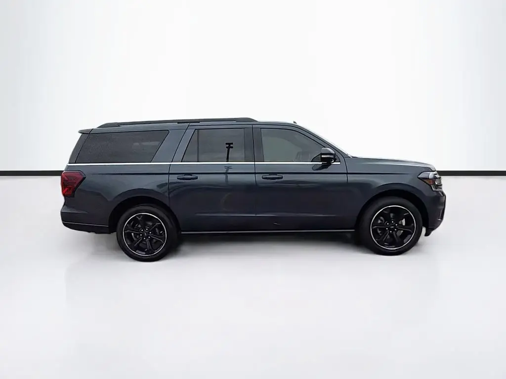 2022 Ford Expedition Limited MAX 4x4 photo 4