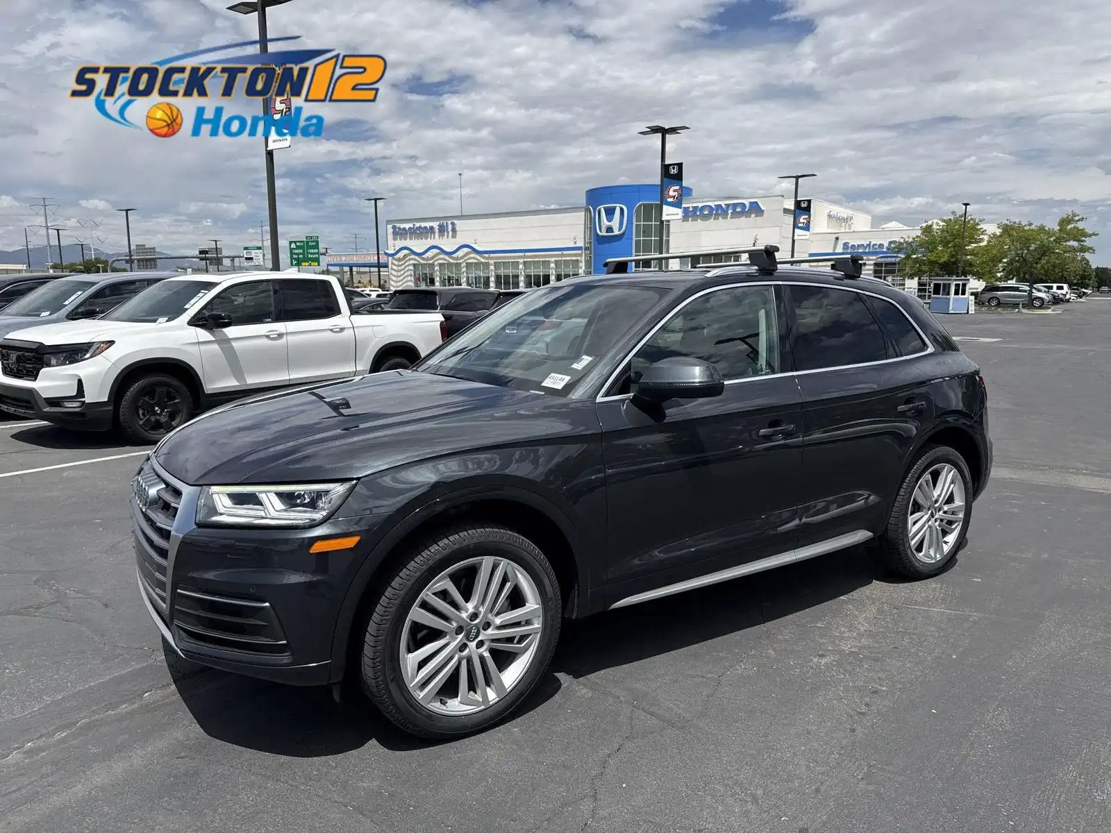 2020 Audi Q5 45 quattro S tronic Premium Plus's photo