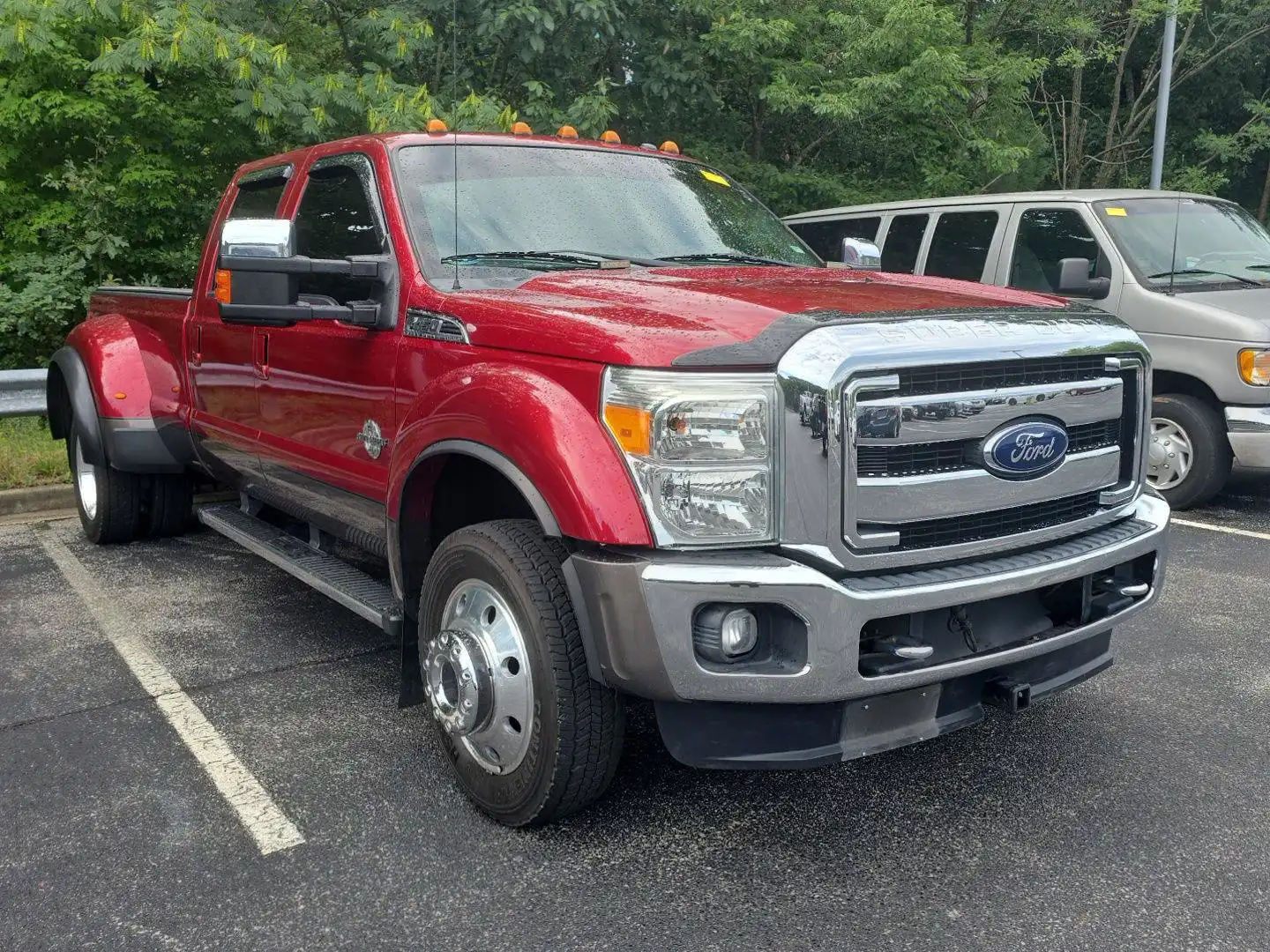 2016 Ford F-450 Lariat 4x4 Crew Cab 8' Box DRW's photo