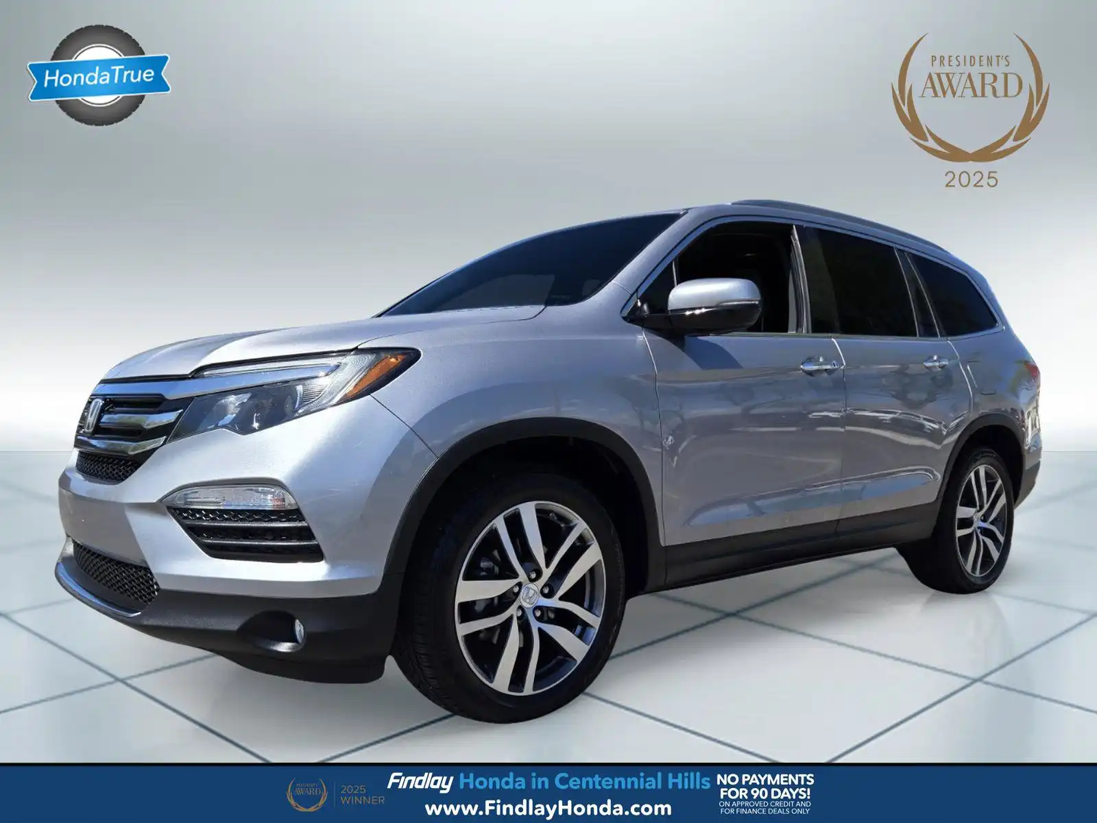 2017 Honda Pilot Touring 4WD's photo