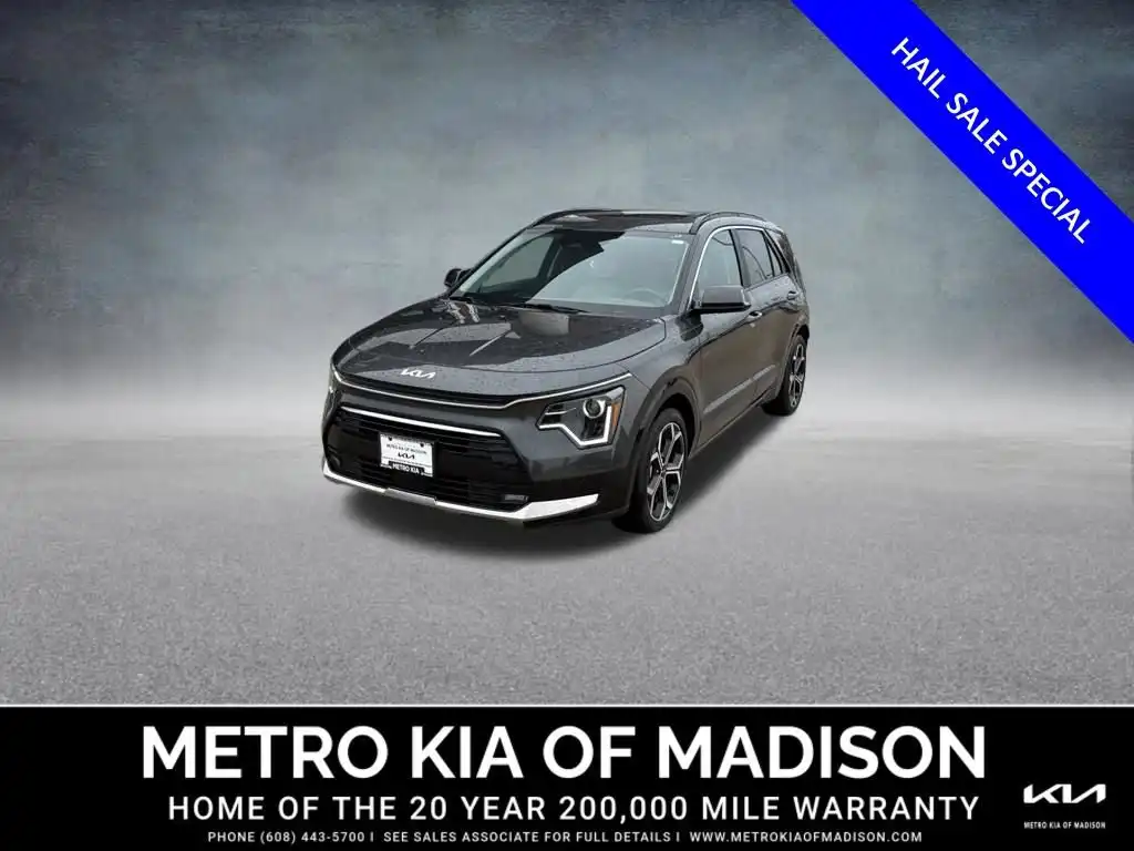2025 Kia Niro EX Touring HEV's photo