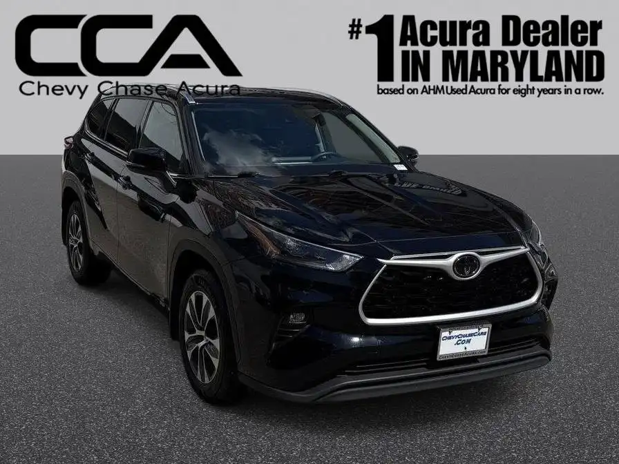2021 Toyota Highlander XLE 4WD V6's photo