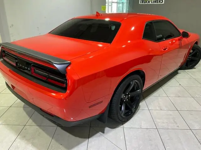 2021 Dodge Challenger SRT Hellcat photo 4