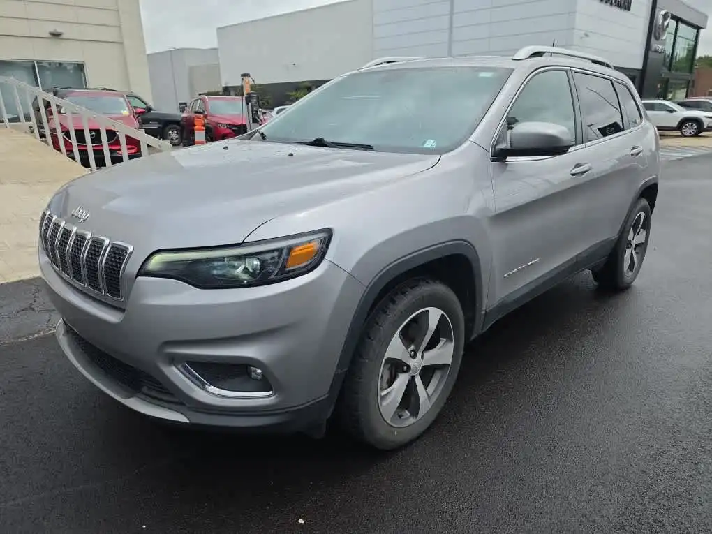 2019 Jeep Cherokee Limited 4X4's photo