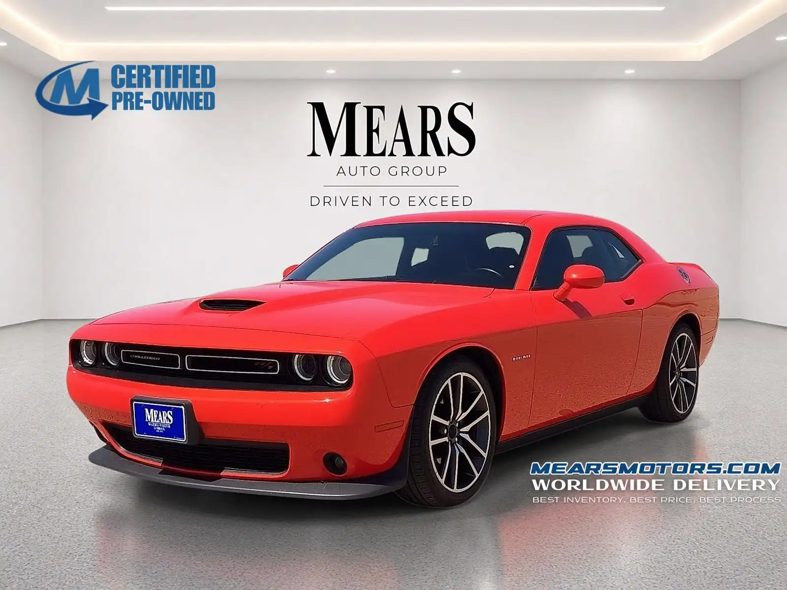 2022 Dodge Challenger R/T's photo