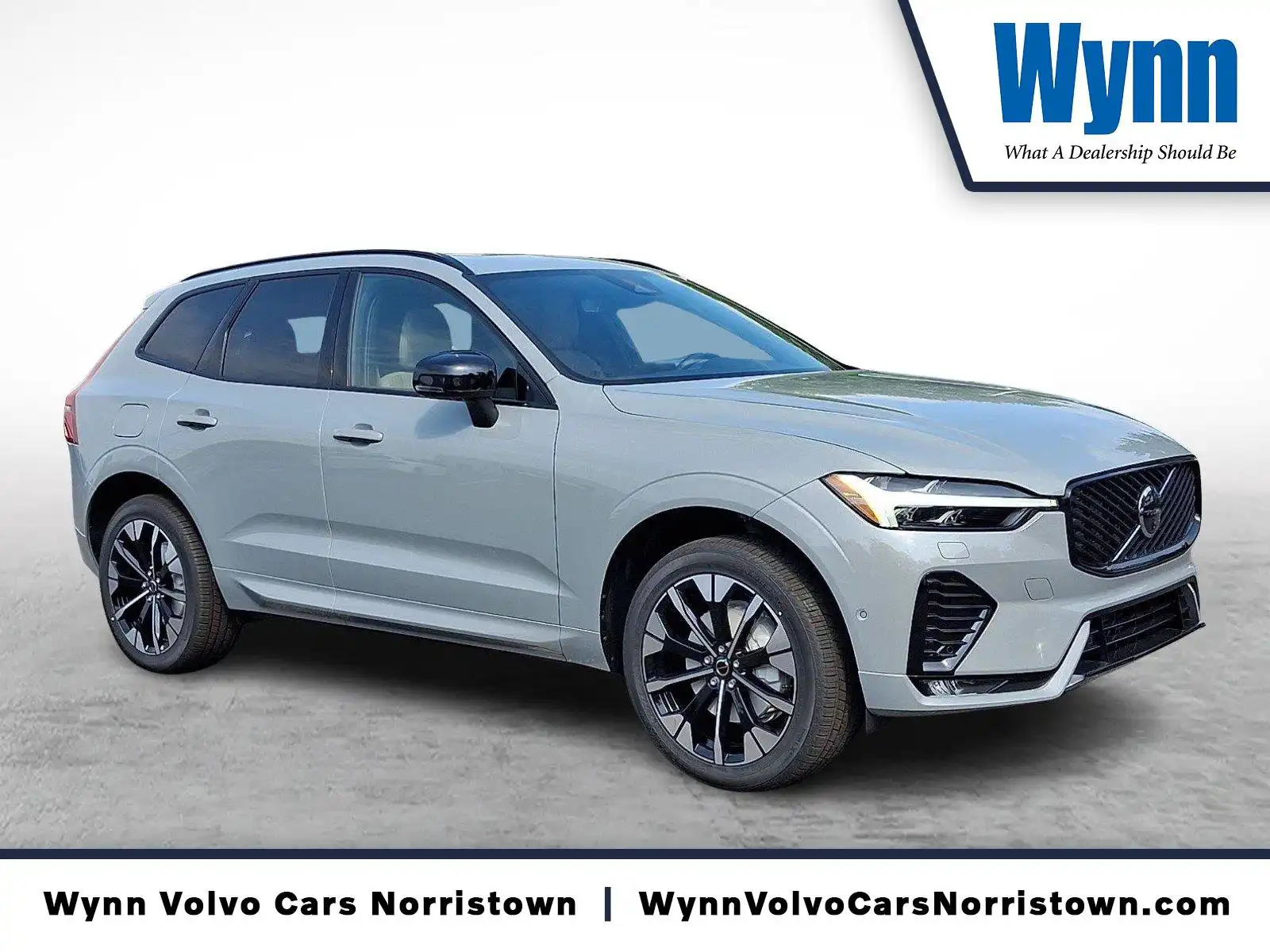 2027 Volvo XC60 B5 Plus Dark AWD's photo