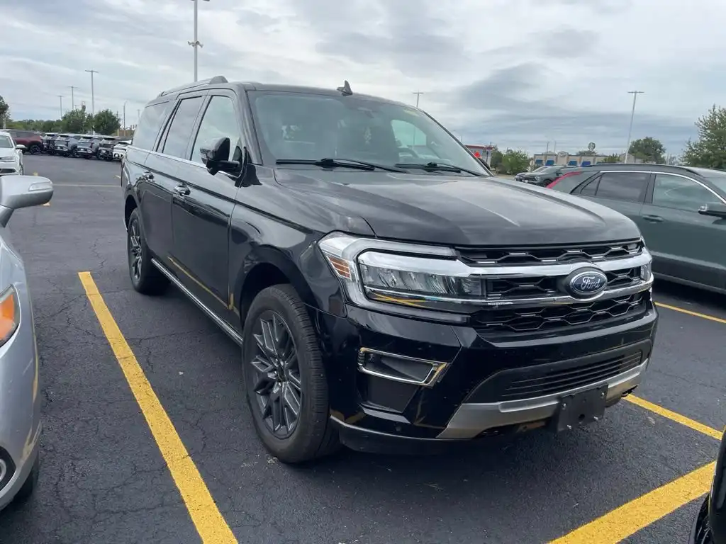 2024 Ford Expedition Limited 4WD MAX's photo
