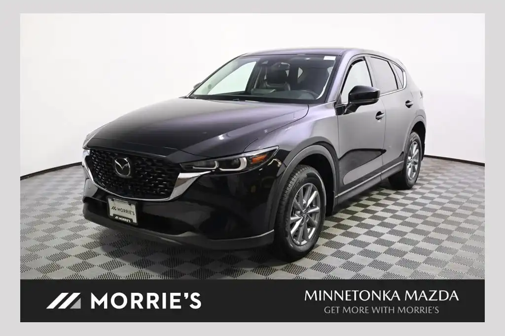 2023 Mazda CX-5 S Select Package Auto AWD's photo