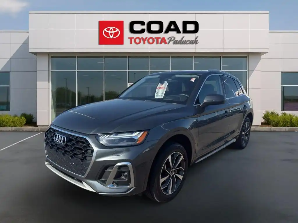 2023 Audi Q5 45 Prestige's photo