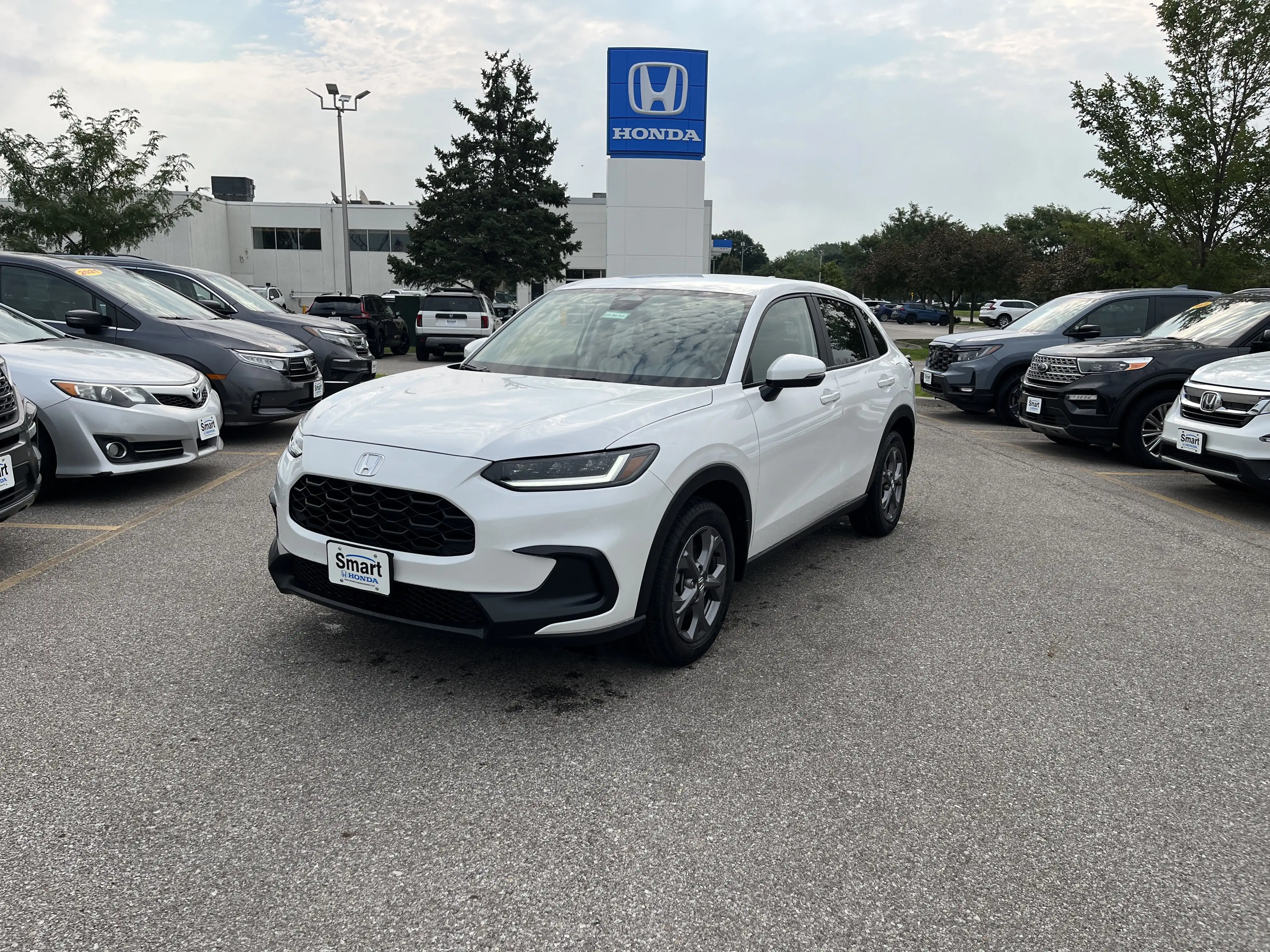 2026 Honda HR-V LX AWD's photo