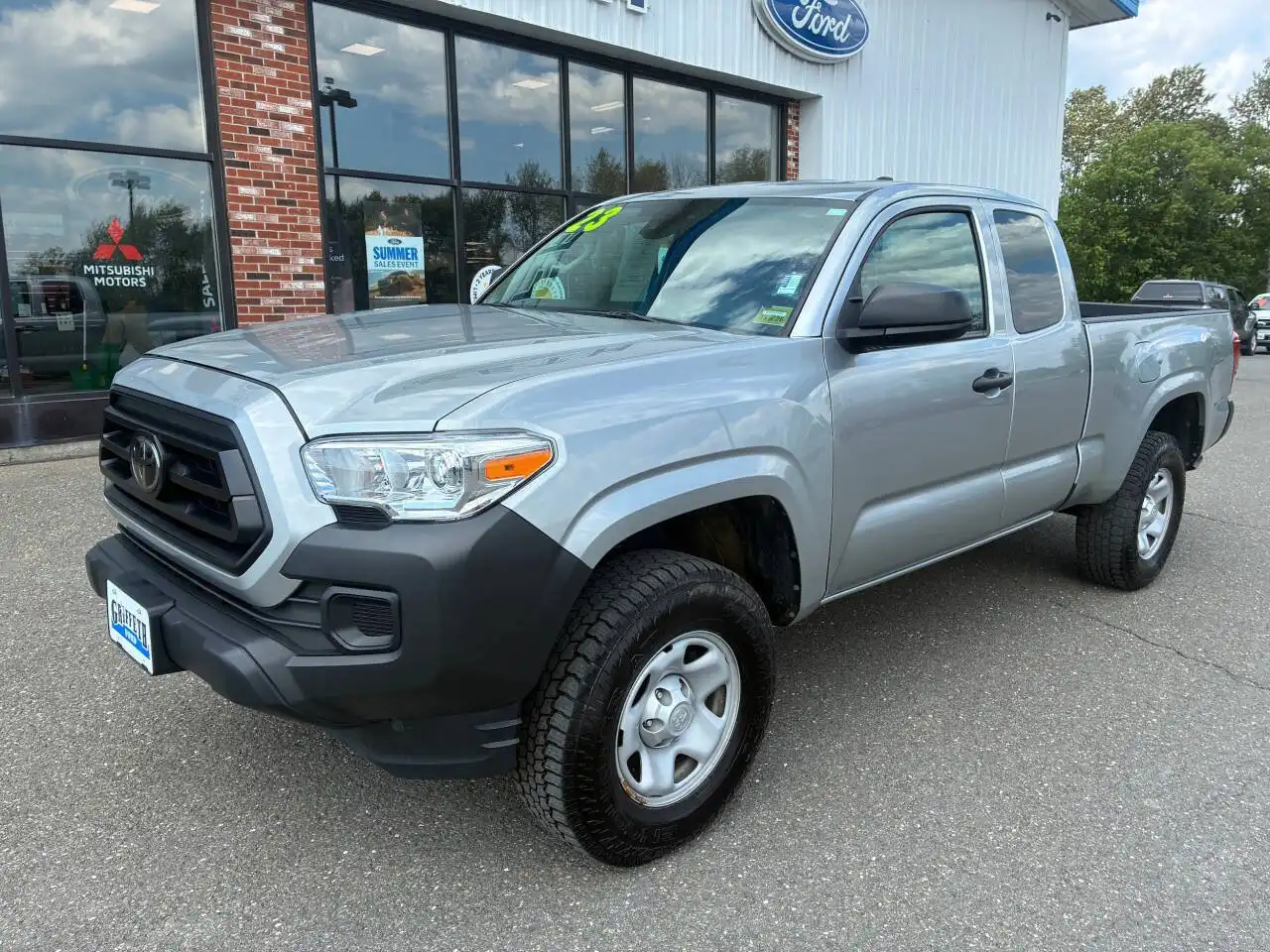 2023 Toyota Tacoma SR Access Cab 4WD 4-Cyl Auto Std Bed's photo