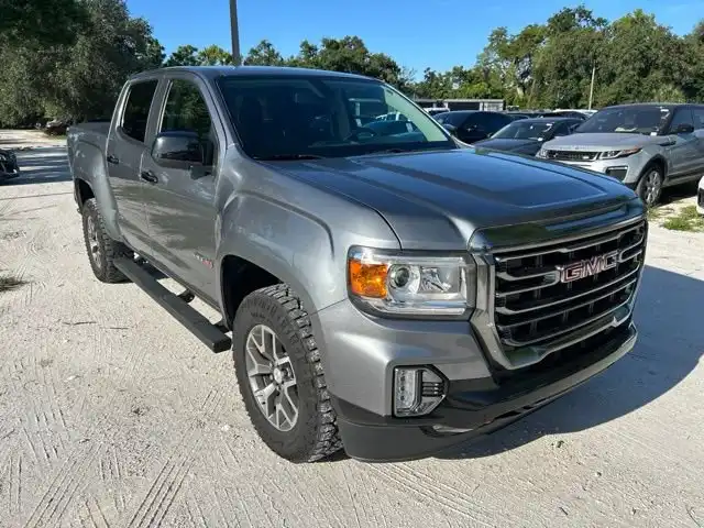 2022 GMC Canyon 4WD AT4 Crew Cab Short Box's photo