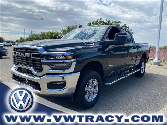 2025 RAM 2500 Big Horn 4X4 Crew Cab SWB's photo