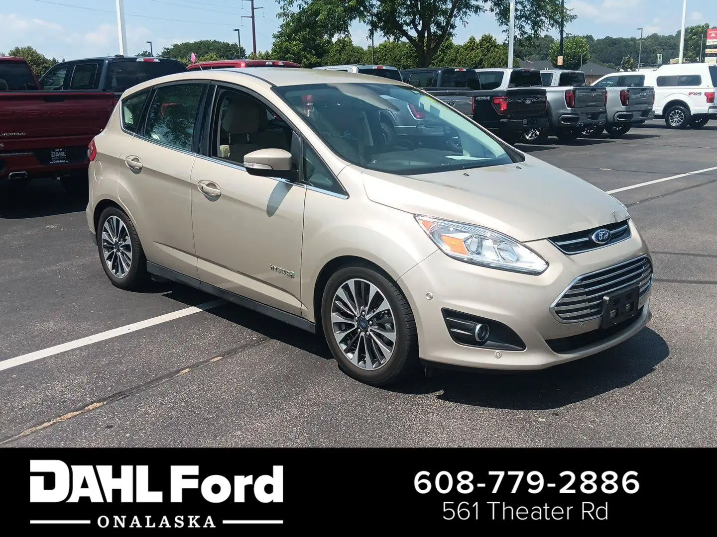 2017 Ford C-Max Hybrid Titanium photo 1