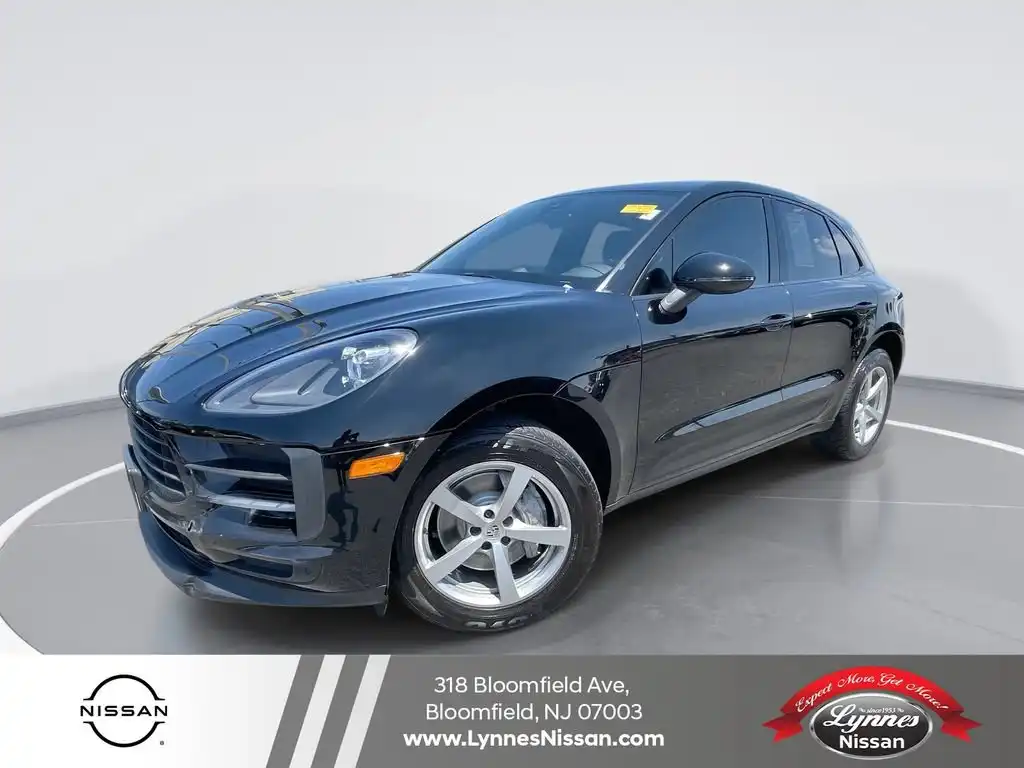2021 Porsche Macan Base's photo