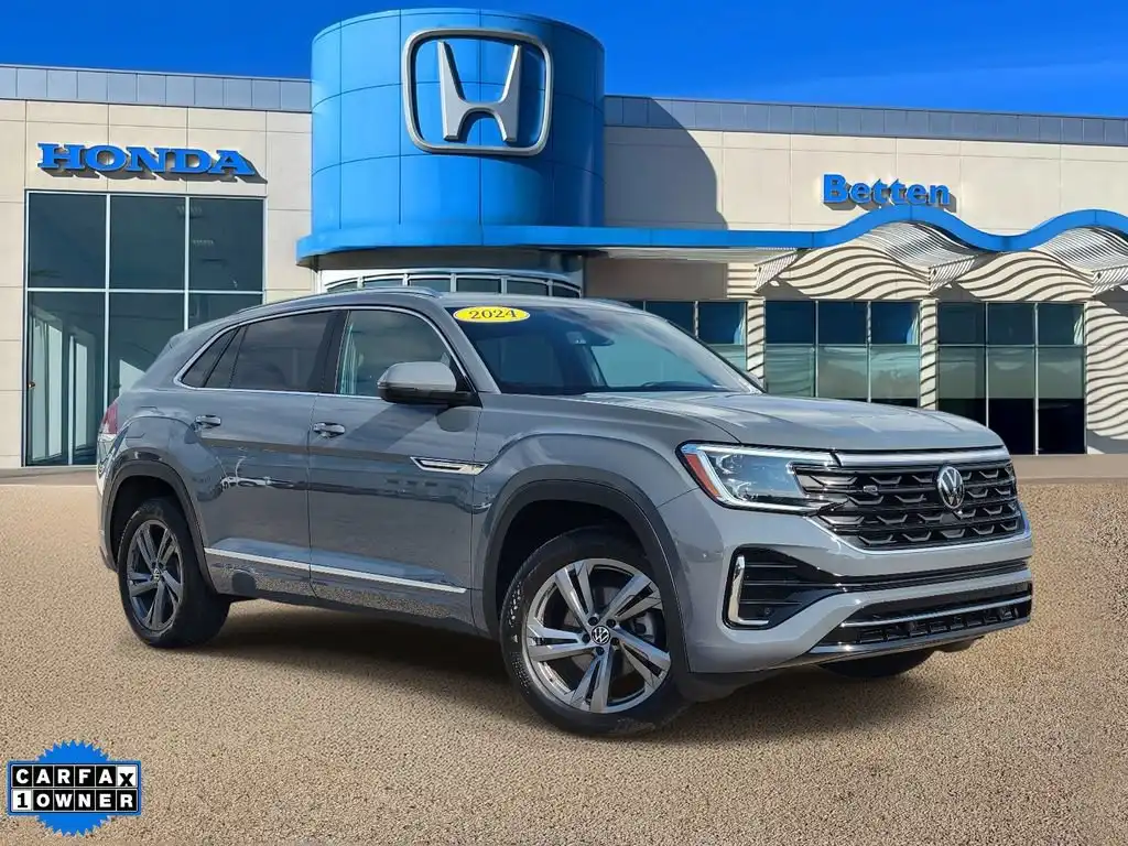 2024 Volkswagen Atlas Cross Sport 2.0T SEL R-Line 4MOTION's photo