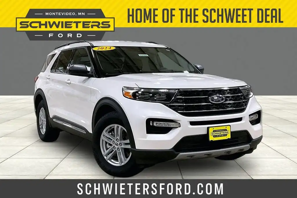 2024 Ford Explorer XLT 4WD's photo