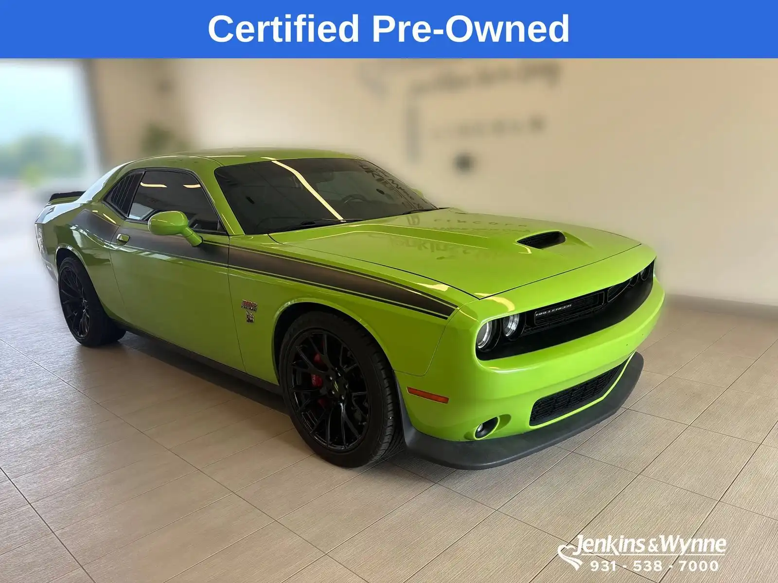 2015 Dodge Challenger SRT 392's photo