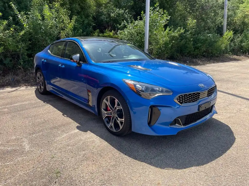 2018 Kia Stinger GT1 AWD's photo