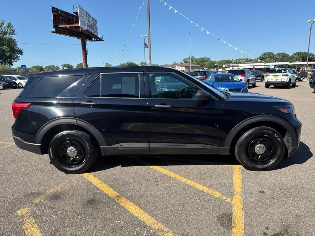 2023 Ford Explorer undefined photo 4