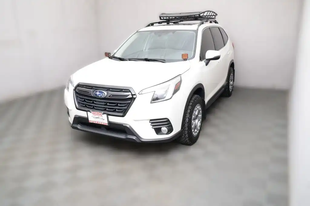 2022 Subaru Forester Limited's photo
