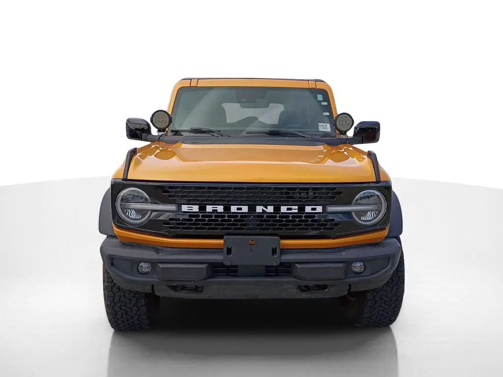 2021 Ford Bronco Wildtrak Advanced 4x4 photo 3