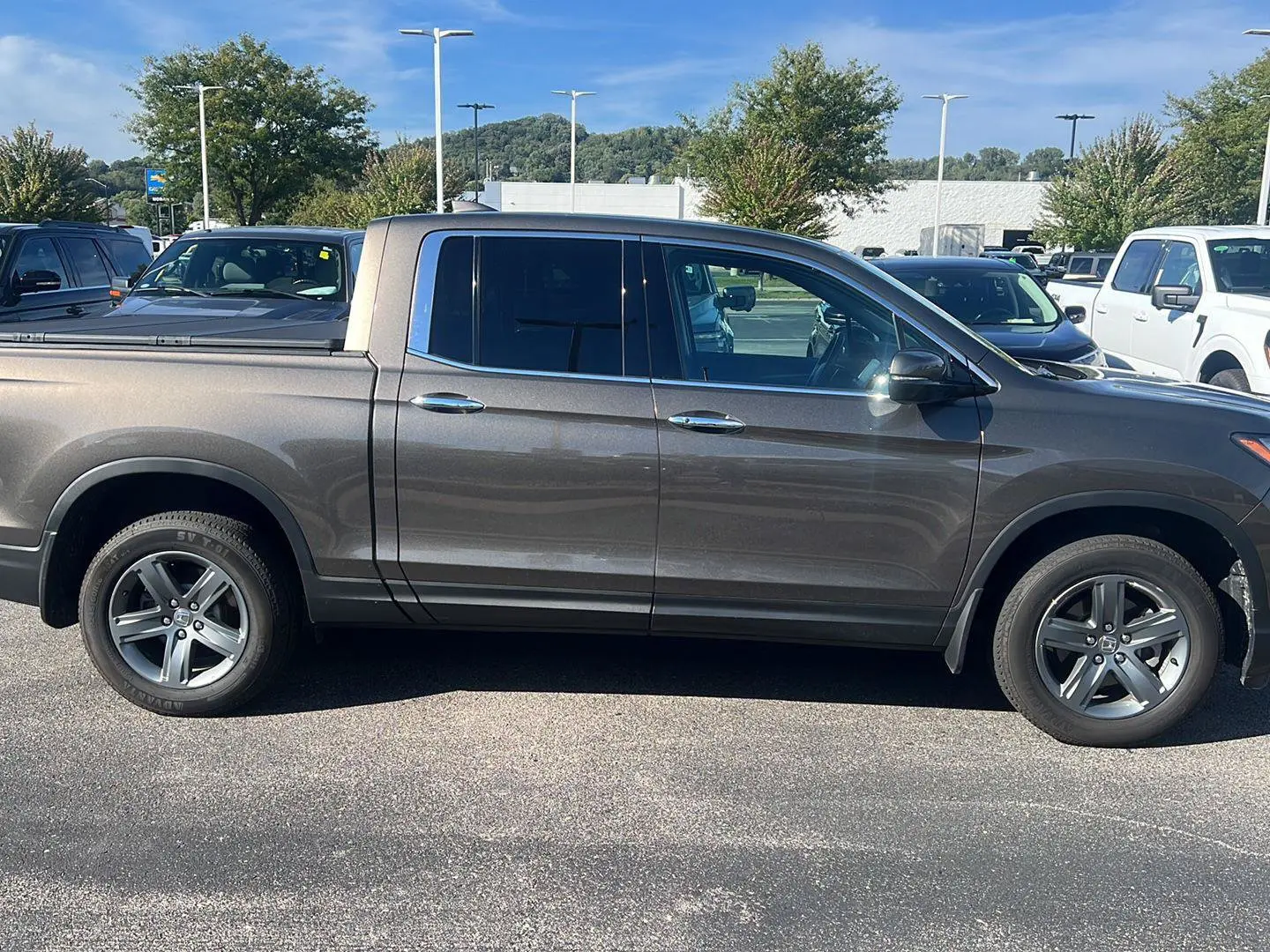 2022 Honda Ridgeline RTL AWD E photo 3