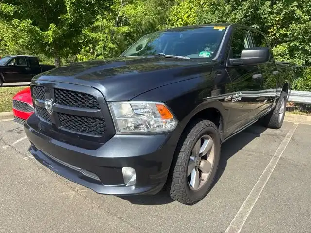 2014 RAM 1500 Express 4WD Crew Cab's photo
