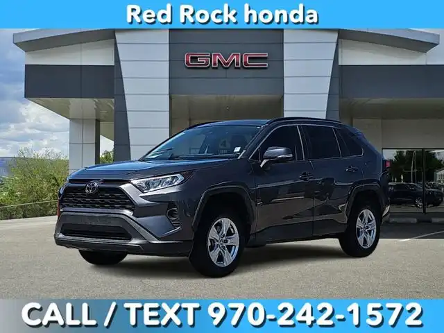 2021 Toyota RAV4 XLE FWD's photo