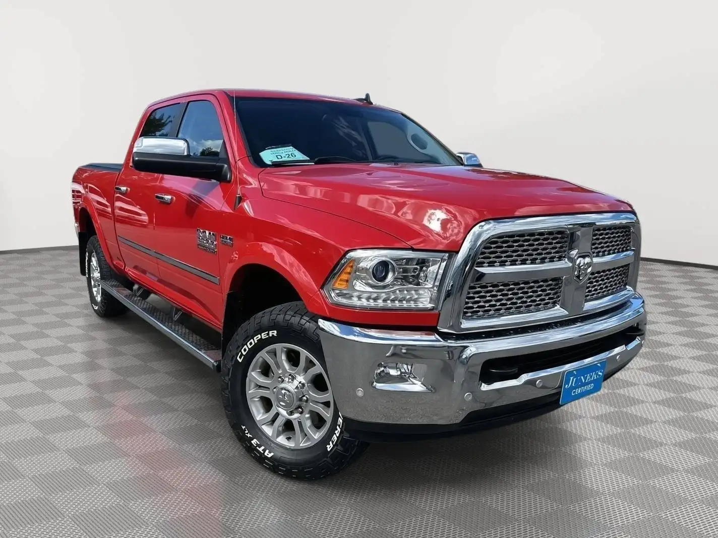 2016 RAM 2500 Laramie 4X4 Crew Cab SWB's photo