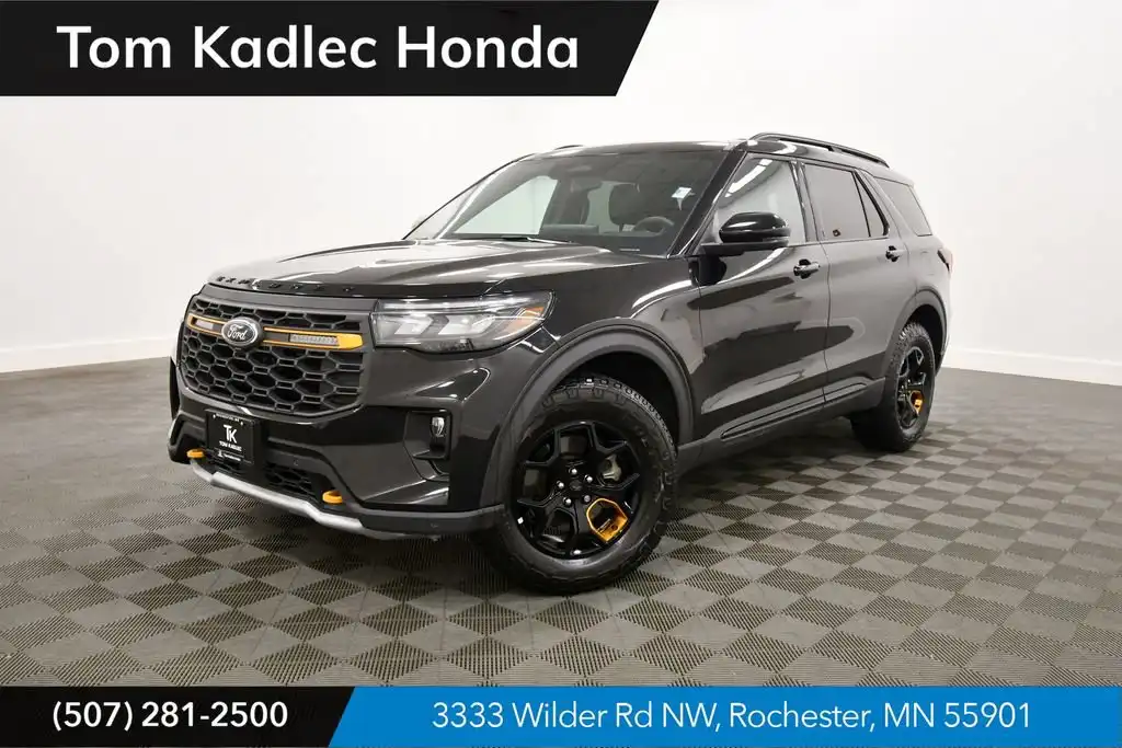 2026 Ford Explorer Tremor 4WD's photo