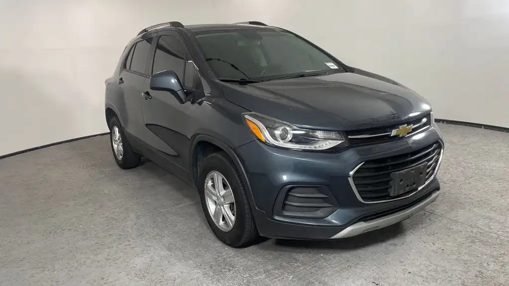 2022 Chevrolet Trax LT AWD's photo