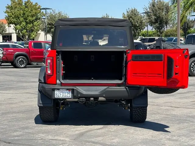 2021 Ford Bronco Badlands 4WD photo 5